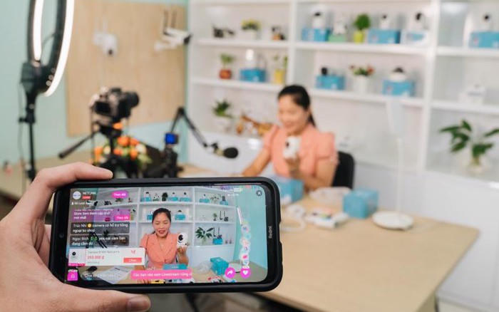 Livestream bán hàng trên sàn thương mại điện tử phải có quy chế công khai Livestream bán hàng trên sàn thương mại điện tử phải có quy chế công khai