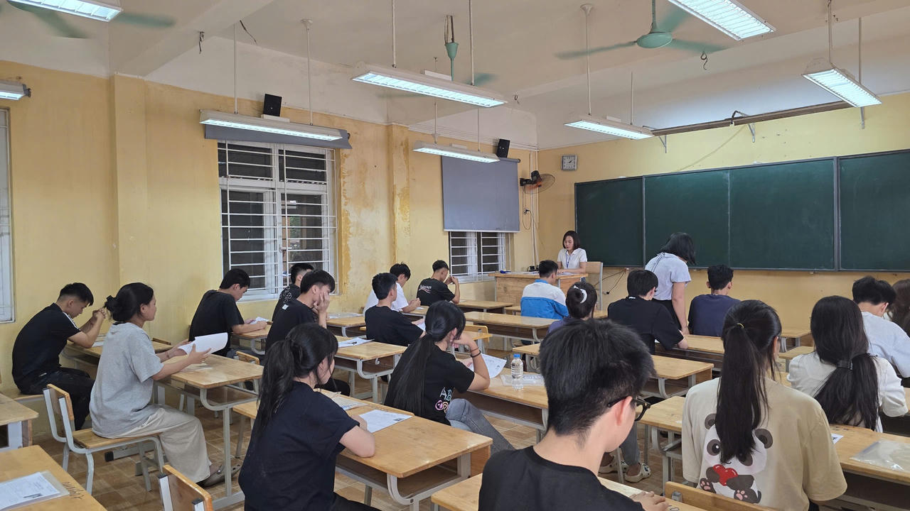 Bộ GD&ĐT yêu cầu các địa phương kiểm tra, rà soát kết quả thi tốt nghiệp THPT Bộ GD&ĐT yêu cầu các địa phương kiểm tra, rà soát kết quả thi tốt nghiệp THPT