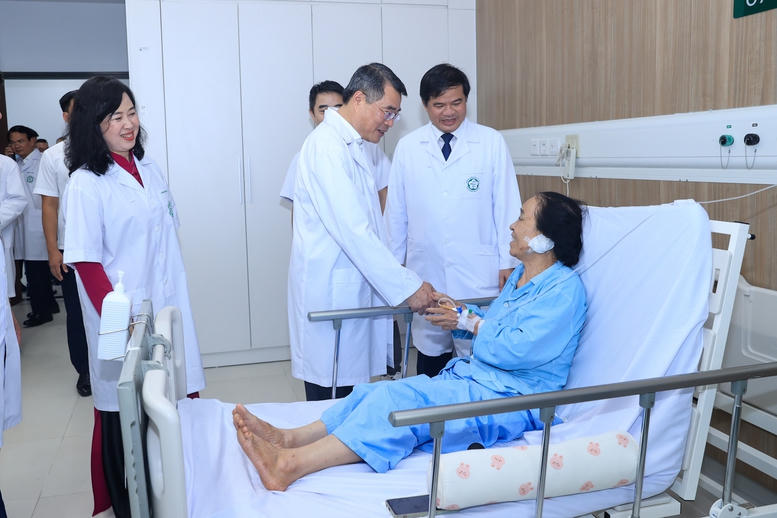 Thủ tướng Lê Minh Hưng: Xây dựng những bệnh viện hiện đại và hình thành hệ sinh thái y tế phát triển đồng bộ- Ảnh 11.
