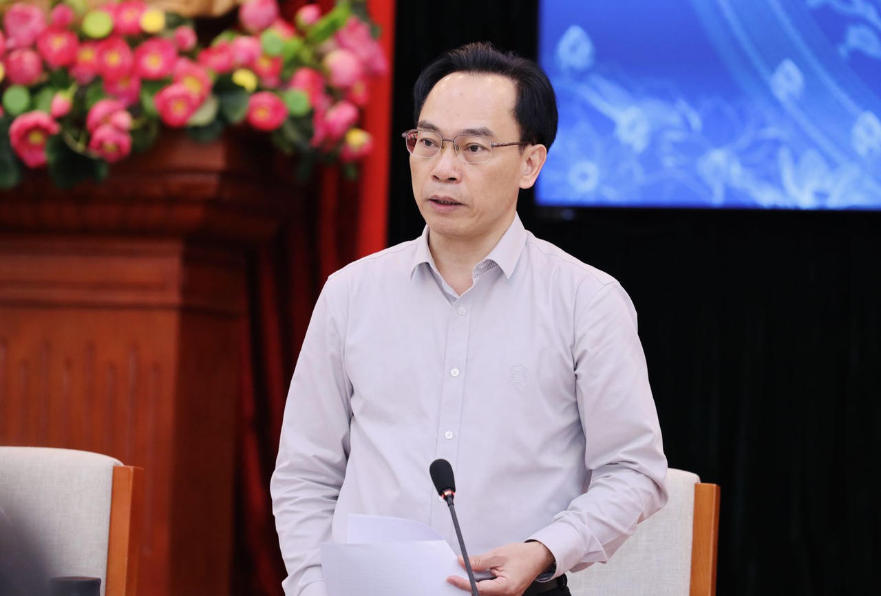Bộ trưởng Bộ GD&ĐT Hoàng Minh Sơn yêu cầu đánh giá toàn diện Kỳ thi tốt nghiệp THPT 2026 Bộ trưởng Bộ GD&ĐT Hoàng Minh Sơn yêu cầu đánh giá toàn diện Kỳ thi tốt nghiệp THPT 2026