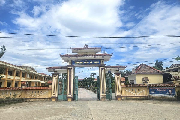 Xác minh thông tin phản ánh tiêu cực tại điểm thi tốt nghiệp THPT ở Quảng Trị Xác minh thông tin phản ánh tiêu cực tại điểm thi tốt nghiệp THPT ở Quảng Trị