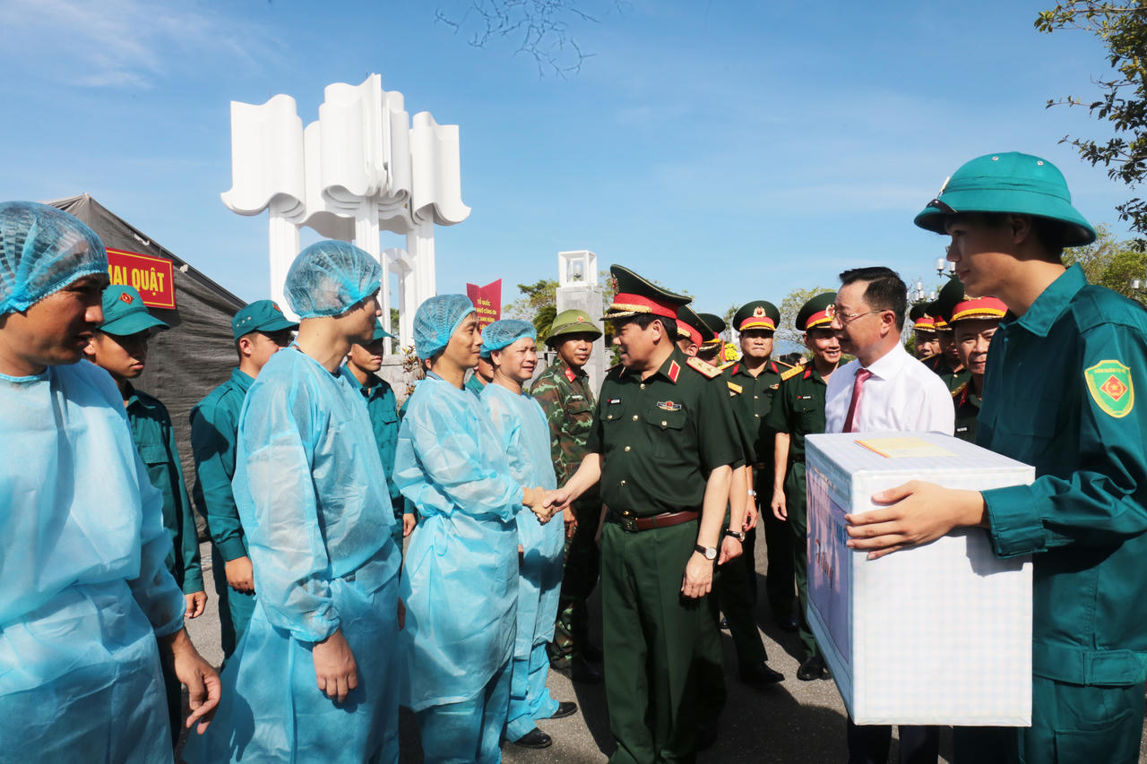 Quảng Ninh hoàn thành 100% kế hoạch lấy mẫu ADN hài cốt liệt sĩ Quảng Ninh hoàn thành 100% kế hoạch lấy mẫu ADN hài cốt liệt sĩ