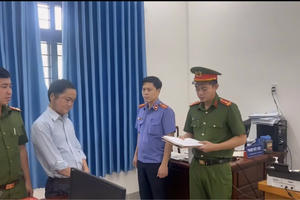 Bắt tạm giam công chức địa chính lạm dụng chức vụ chiếm đoạt 520 triệu đồng Bắt tạm giam công chức địa chính lạm dụng chức vụ chiếm đoạt 520 triệu đồng