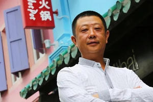 Nhờ 2 lần may mắn, anh thợ hàn đổi đời thành "vua lẩu", sở hữu 500 nhà hàng với doanh số 17 tỷ USD