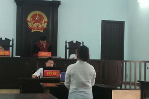 Thủ đoạn khó tin của nữ giáo viên trẻ ham 'nghề tay trái'