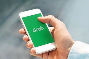 Từ “cuộc chiến” giữa taxi Vinasun và Grab: Đừng tạo thành tiền lệ để 4.0 thành 0.4