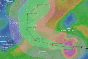 Siêu bão Rai vào Biển Đông giật cấp 17, sóng cao 8-10m, biển động dữ dội