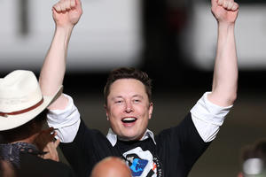 Elon Musk: Thiên tài hay kẻ chuyên đi bán ảo tưởng?