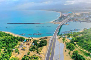 Bình Định cho nhà đầu tư thuê đất làm Khu du lịch biển Nhơn Lý - Cát Tiến 