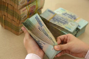 Chính phủ đề xuất 6 nội dung cải cách tiền lương; tiếp tục tăng lương để bù trượt giá