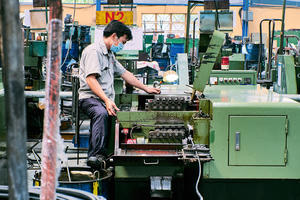 Doanh nghiệp Việt tham gia vào chuỗi cung ứng của Samsung đang làm ăn ra sao?