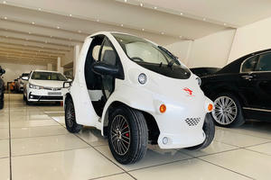 Ô tô Toyota 1 chỗ ngồi giá 160 triệu: Không thể đăng ký biển, 10 năm tuổi, chạy 34.000km