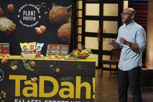 Kêu gọi gần 7 tỷ đồng cho công ty bánh đậu rán, startup được 2 shark ngỏ ý đầu tư với tận 3 offer quyến rũ