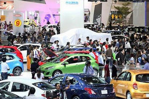 Xe nhập khẩu tăng gần gấp rưỡi so với tháng trước, toàn thị trường ô tô khởi sắc trong tháng 9