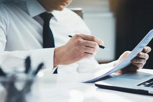 Các lĩnh vực kế hoạch và đầu tư người có chức vụ không được thành lập doanh nghiệp sau khi thôi chức