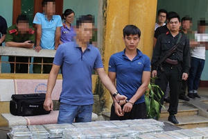 Thêm vụ vận chuyển trái phép 100 bánh heroin bị phát hiện ở Hoà Bình