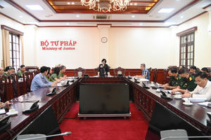 Đơn giản hóa thủ tục, đẩy mạnh thực hiện thủ tục hành chính trên môi trường điện tử