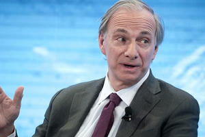 ‘Thuyền trưởng’ quỹ đầu tư lớn nhất thế giới chia sẻ bí quyết vực dậy công ty từ khủng hoảng