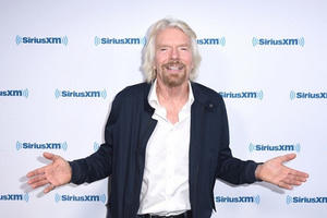 Sở hữu 4 tỷ USD nhưng chỉ mặc đi mặc lại chiếc quần jeans, hóa ra đây là bí quyết thành công!