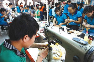 Chính phủ đề xuất giảm 50% thuế thu nhập doanh nghiệp nhỏ và vừa