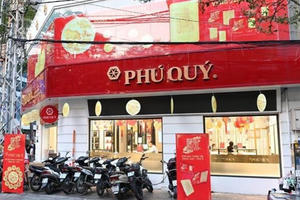Vàng Phú Quý: Doanh thu giảm sút, lợi nhuận bấp bênh