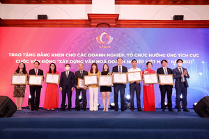 Tôn vinh những công ty công nghệ tại diễn đàn Văn hóa với Doanh nghiệp