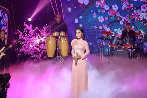 Ca sĩ doanh nhân Phương Trang – nhà lãnh đạo “Tâm- Tài” 