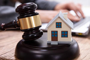 Các tổ chức tín dụng có được phép thu giữ, thu hồi tài sản đảm bảo 