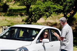 Lo Covid-19, một bang tại Mỹ cho phép lấy bằng không cần thi lái thật