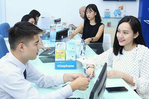 Chuyển mạng giữ số: Giảm giá kịch sàn, chiều khách đối thủ