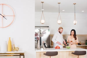 Gia đình Hoa hậu Ngô Phương Lan trải nghiệm không gian sống tại The Zei