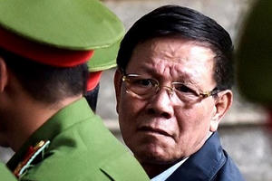 Bị cáo Phan Văn Vĩnh không có quyền yêu cầu không công khai bản án