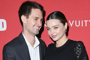 CEO Snapchat tiết lộ ‘kỷ luật thép’ đề ra cho con riêng của vợ: Chỉ được chơi điện thoại 1,5 giờ/tuần