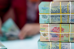 Ngân hàng nào trả lãi suất tiết kiệm cao nhất ngày 1/3?