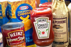 'Canh bạc' thất bại của Warren Buffett: 'Đế chế' Kraft Heinz buộc phải chia tách, lỗ gần 16 tỷ USD