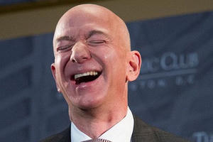 Chấm dứt 5 tuần ở ngôi đầu của Microsoft, Amazon trở thành công ty giá trị nhất hành tinh