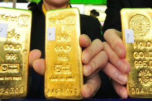 Giá vàng lên cao nhất 7 tuần, liệu có tiếp tục lập đỉnh vào tuần tới?