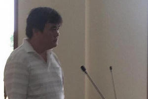 Lừa đảo 1,6 tỷ xin cho nhiều người vào ngành, cựu trung tá công an hầu tòa