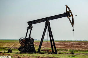 Thị trường dầu mỏ toàn cầu bị phá vỡ, sụt giảm chưa từng có trong lịch sử