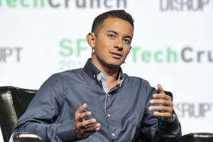 Chàng trai trở thành triệu phú ở tuổi 26 nhờ sáng lập công ty xe tự vận hành