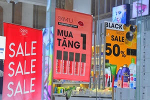 Black Friday: Giảm giá “kịch sàn”, dân buôn vẫn lãi?