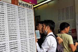 Sát giờ rút về 10 số, đại lý gấp rút gom SIM 11 số đẹp