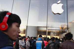 Apple cho phép cửa hàng bán lẻ đầu tiên trong hệ thống được mở cửa trở lại