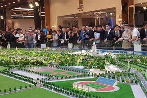 Địa ốc cuối năm: Đến hẹn lại... rộn ràng