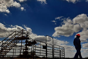 Quyết định kiểm soát giá dầu thô của OPEC có thật sự gây bất lợi cho các nước châu Á?