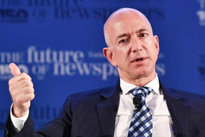 Theo Jeff Bezos, chỉ cần hỏi 1 câu này là biết bạn có thông minh hay không?