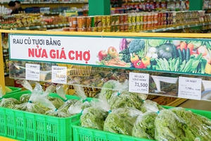 Thế Giới Di Động thở phào nhẹ nhõm khi chuỗi Bách hóa xanh trở lại đường đua