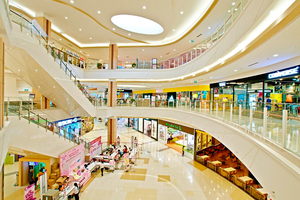 CBRE: Diện tích khan hiếm, giá thuê mặt bằng trung tâm thương mại tại quận I tăng mạnh lên 200 USD/m2/tháng