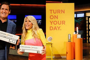 Rời quê nhà theo “giấc mơ Mỹ”, trải qua thời khắc sinh tử để xây dựng công ty 7,5 triệu USD, nữ startup khiến dàn "cá mập" rơi nước mắt