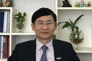 Các hãng hàng không niêm yết cả giá gốc và giá tổng